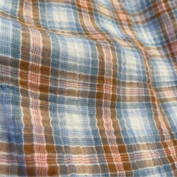 Universal Thread blue & orange lightweight button down shirt - Picture 12 of 15